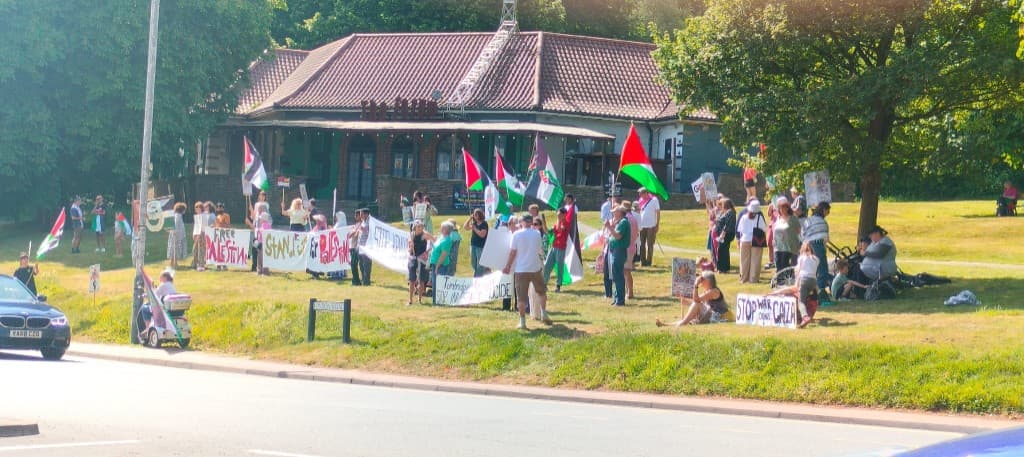 West Kent PSC rally outside The Forum in Tunbridge Wells with Palestinian flags and Free Palestine banners